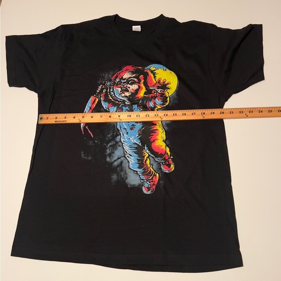 NWOT  "Chucky Jumping With Knife" Unisex Silkscreen T-Shirt Horror Size Large - Picture 3 of 5